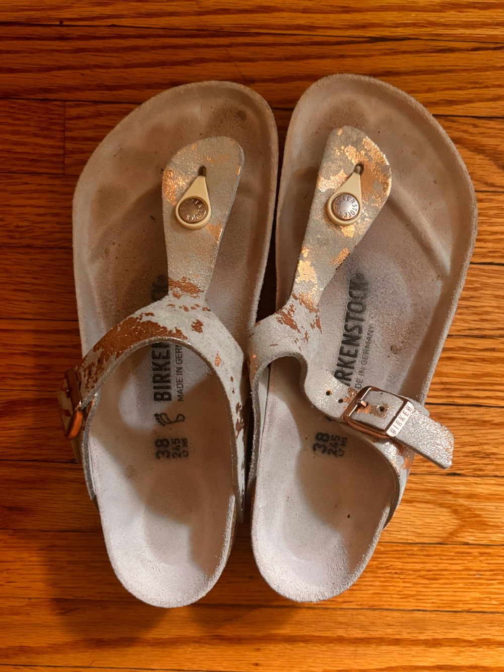 Birkenstock Gizeh Sandals in Shimmery Rose Gold and White